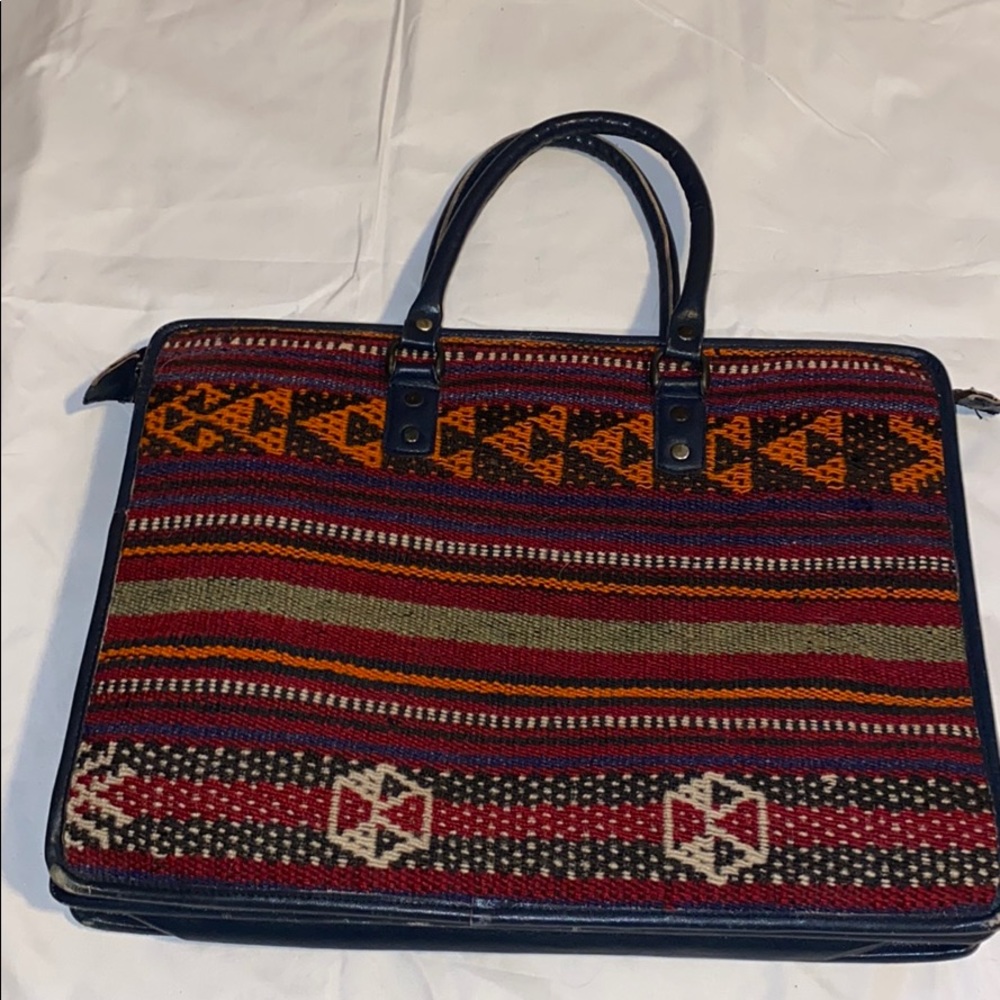 🍭HOST PICK🍭Vintage Aztec print laptop case